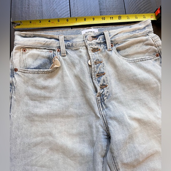 Pistola Lightwash Jeans - Picture 4 of 7